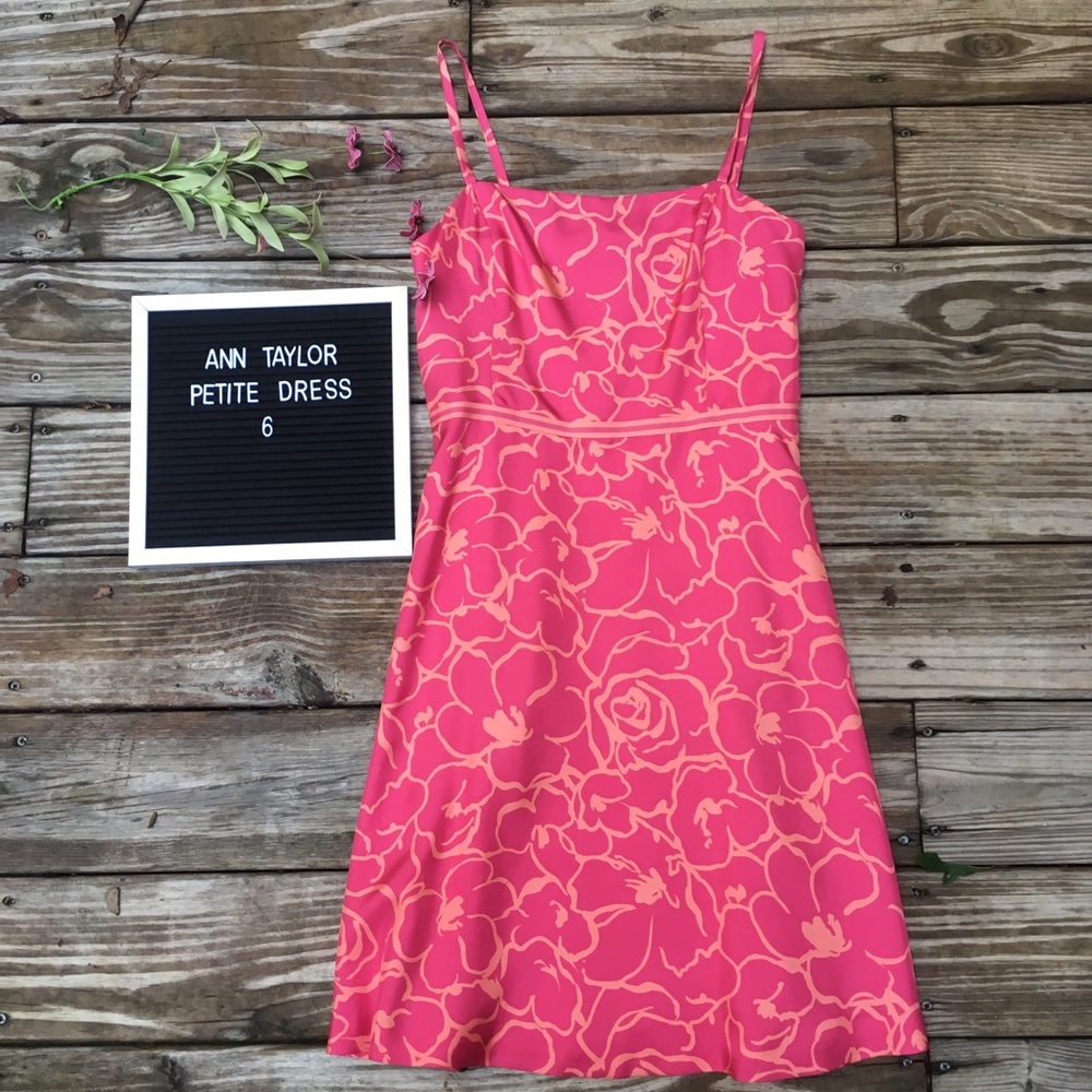ANN TAYLOR PETITE FLORAL DRESS